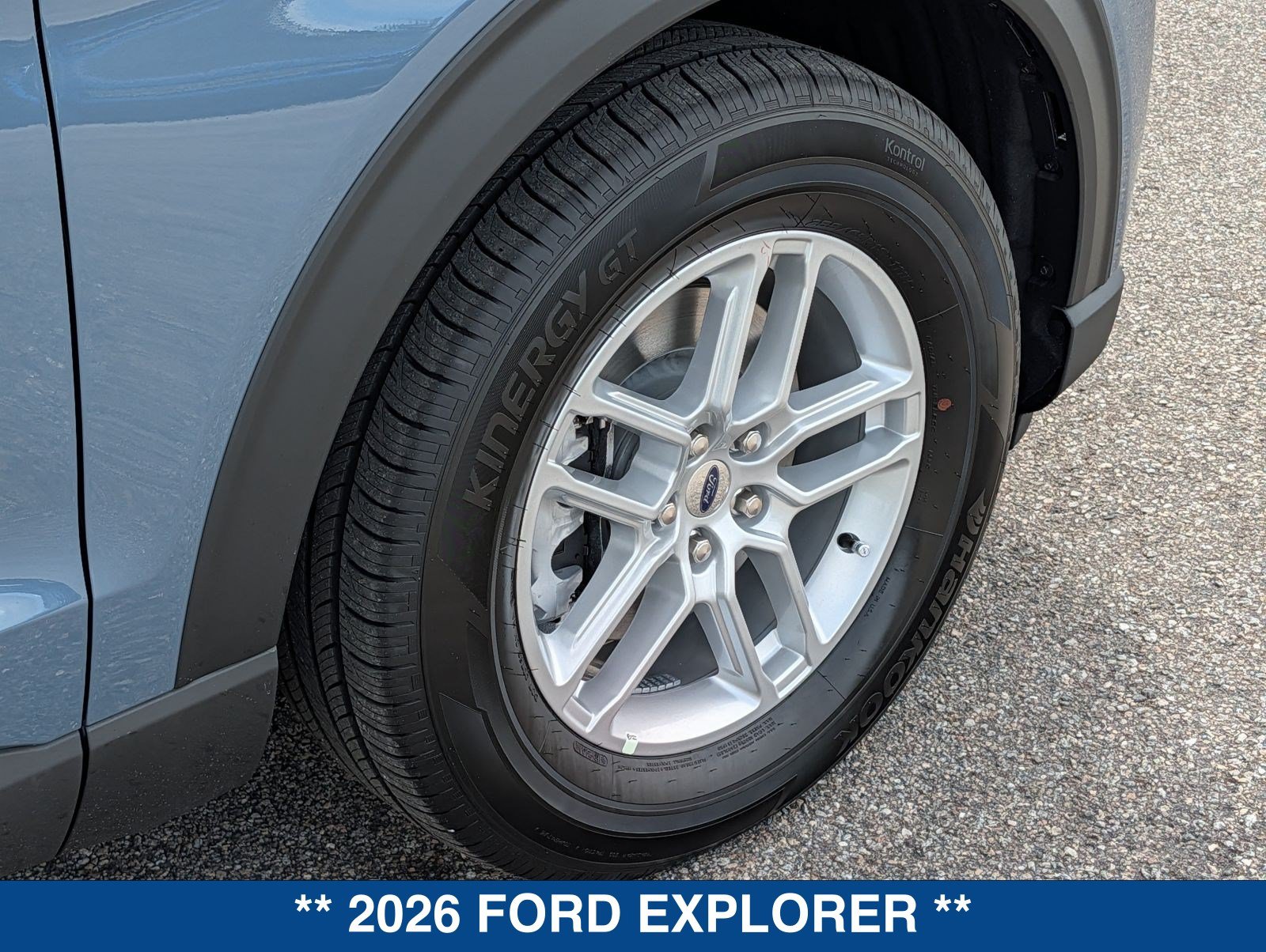 New 2026 Ford Explorer Active w/ Active Comfort Package RWD image 14