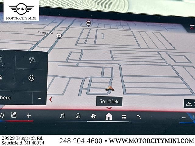 Certified 2025 BMW X6 M60i w/ Dynamic Handling Package AWD/4WD image 35
