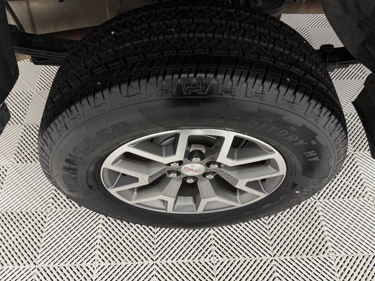 Used 2018 GMC Canyon All Terrain w/ Trailering Package image 25