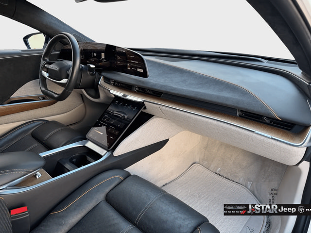Used 2022 Lucid Air Grand Touring AWD/4WD image 19