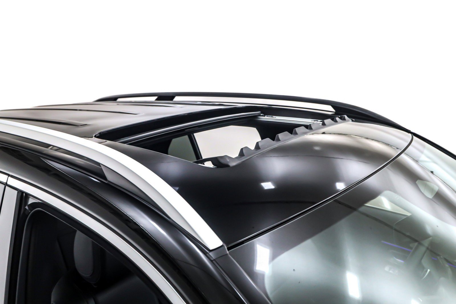 Certified 2025 Mercedes-Benz GLE 350 4MATIC image 23