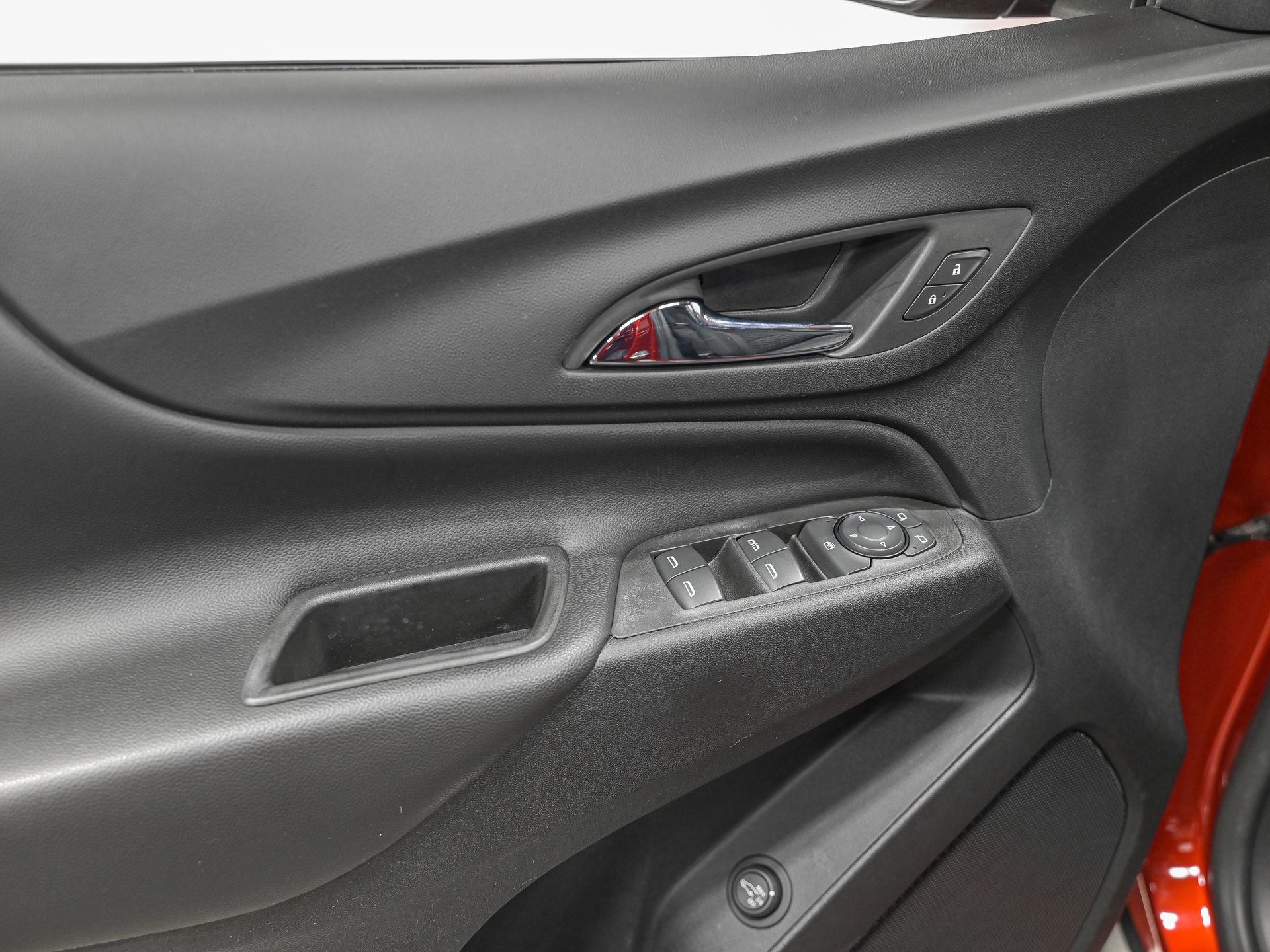 Used 2023 Chevrolet Equinox LT image 13