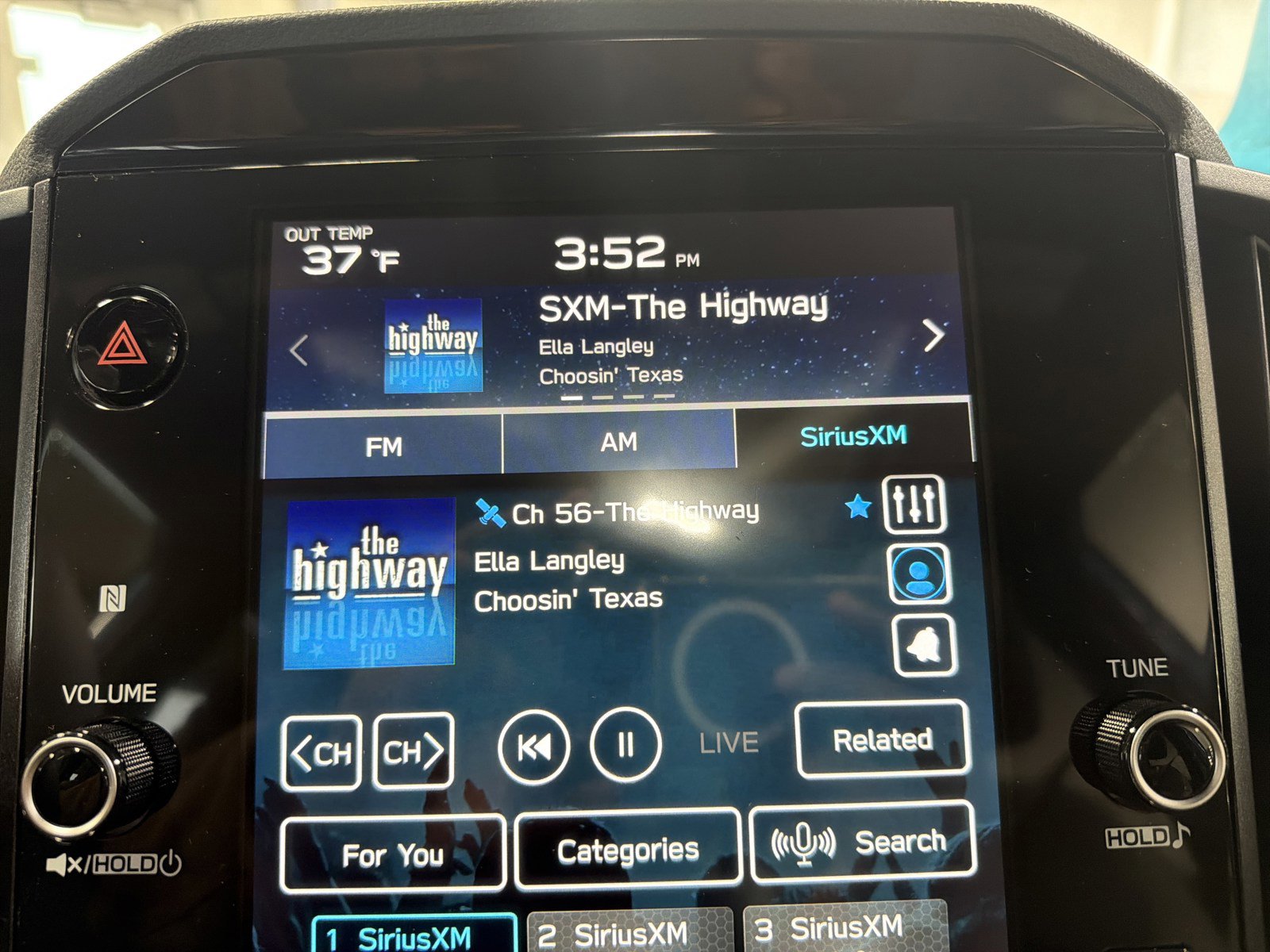 Certified 2025 Subaru Forester Premium w/ Convenience Package #1 image 23