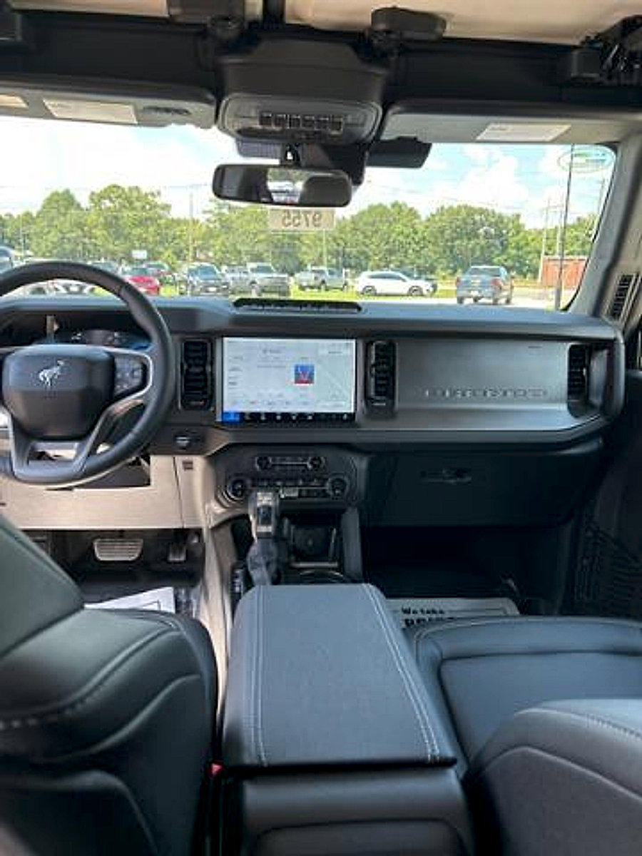 New 2025 Ford Bronco Badlands image 29