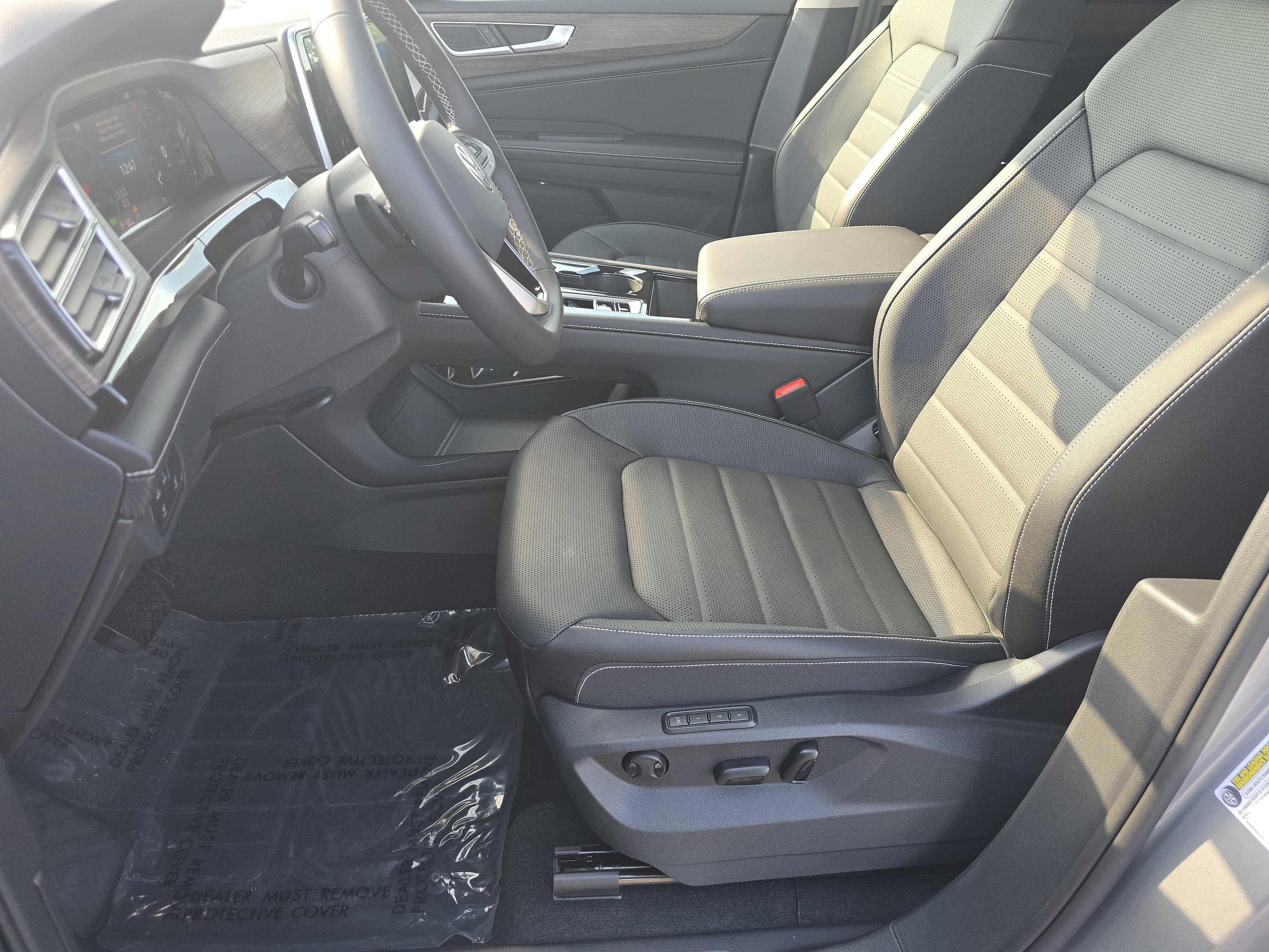 New 2026 Volkswagen Atlas SEL image 19