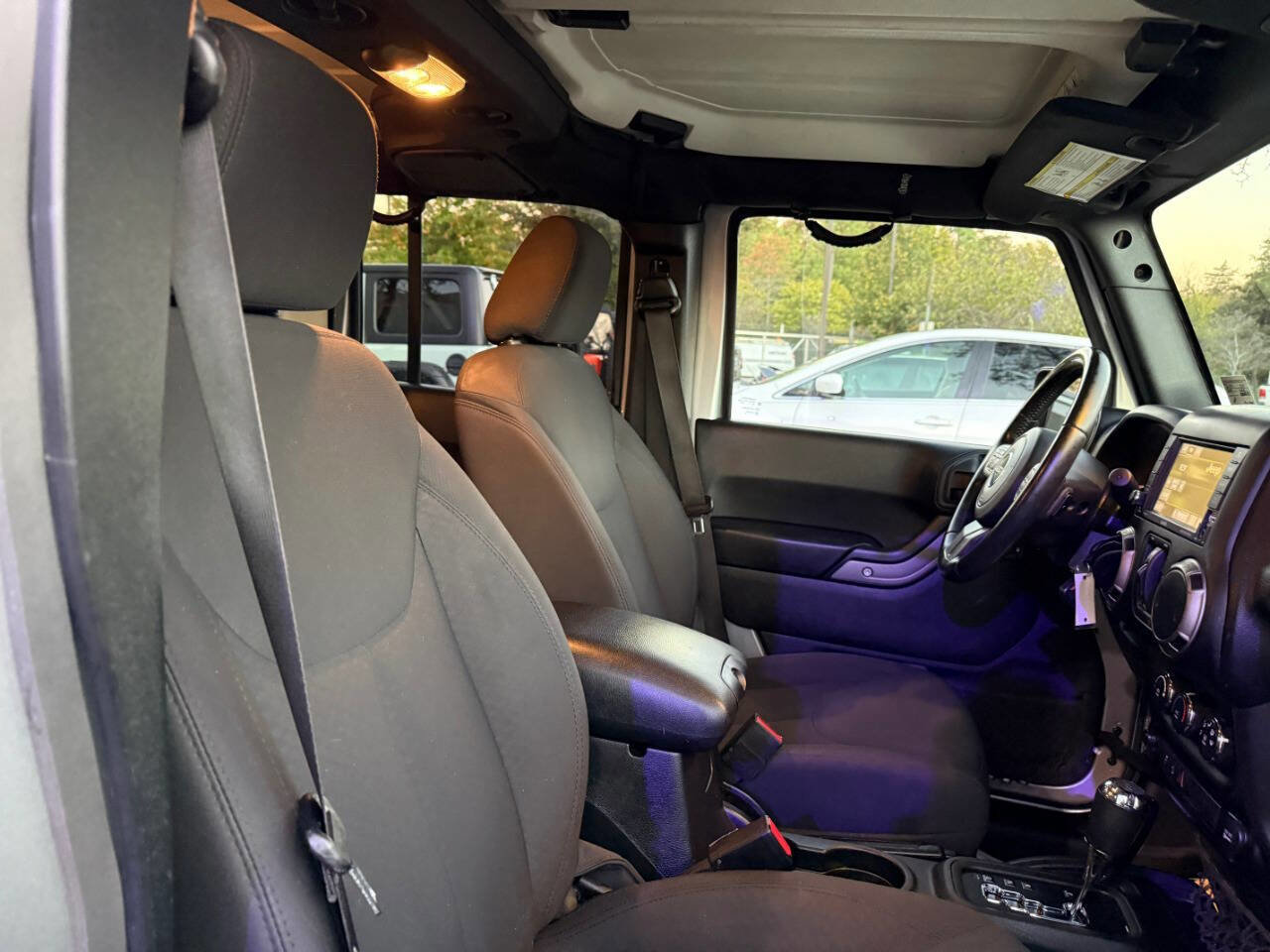 Used 2016 Jeep Wrangler Unlimited Sport image 36
