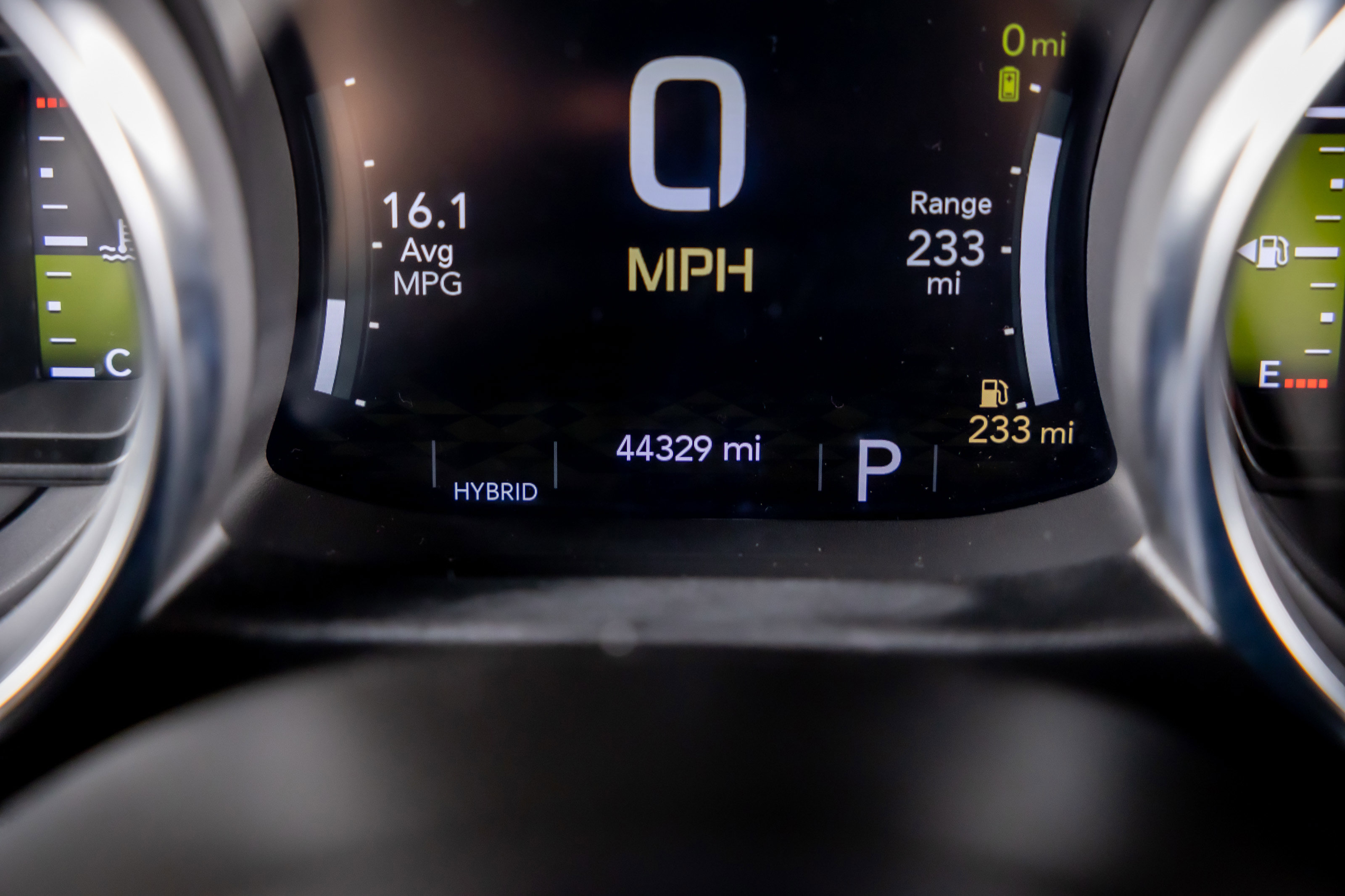 Used 2021 Jeep Wrangler Unlimited Sahara w/ Cold Weather Group AWD/4WD image 13