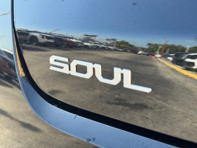 Certified 2025 Kia Soul LX w/ LX Technology Package image 12