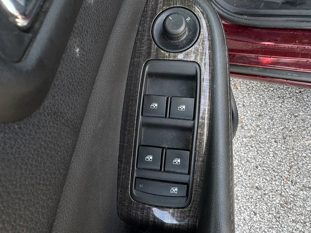 Used 2015 Chevrolet Malibu LT w/ Power Convenience Package FWD image 15