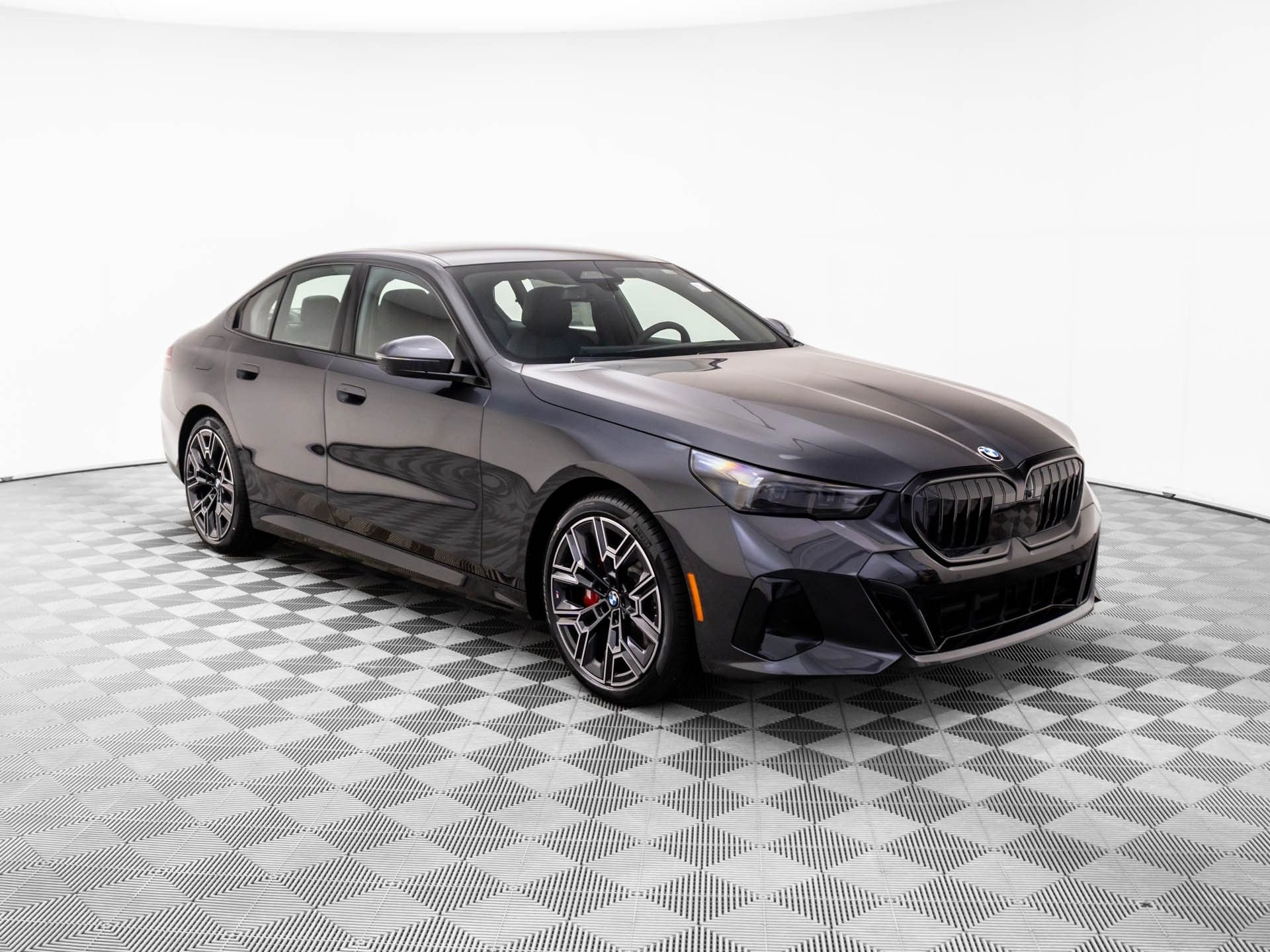 New 2026 BMW 530i xDrive w/ Executive Package AWD/4WD image 8