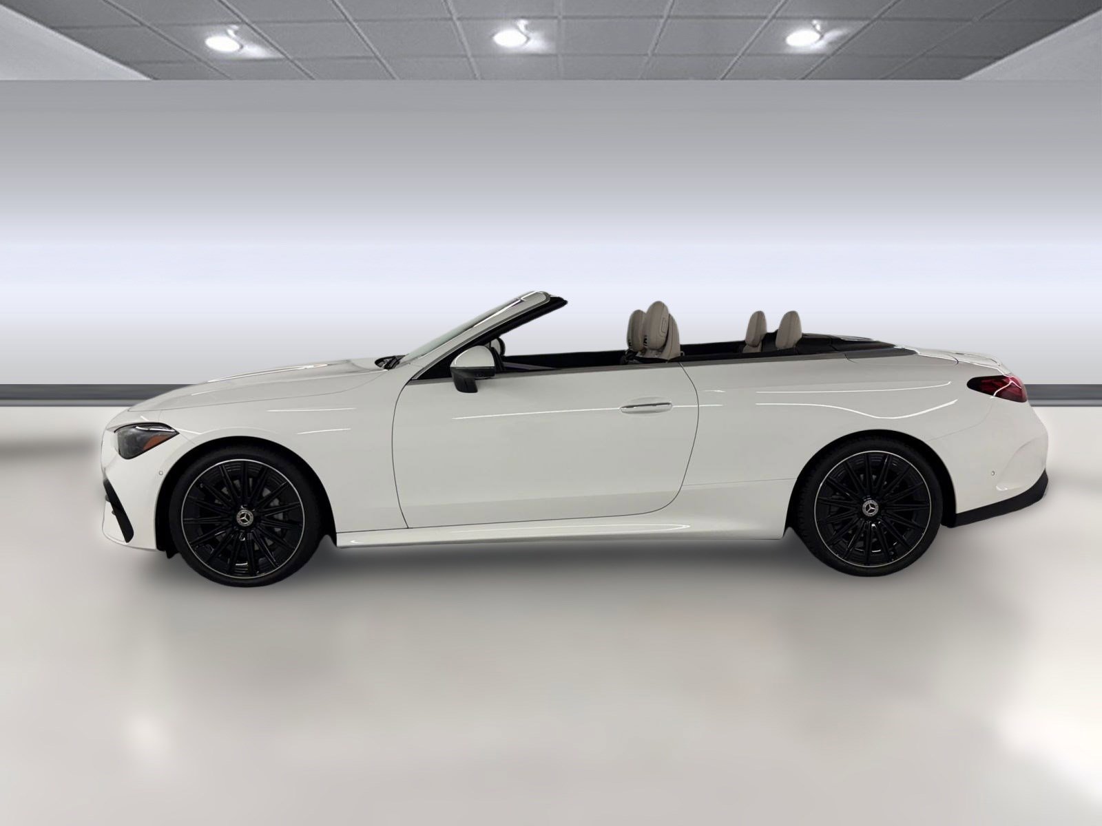 New 2026 Mercedes-Benz CLE 300 4MATIC Cabriolet image 2
