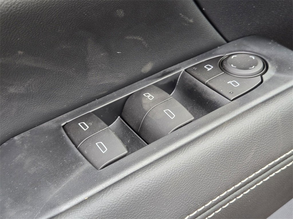 New 2026 GMC Terrain Elevation image 25