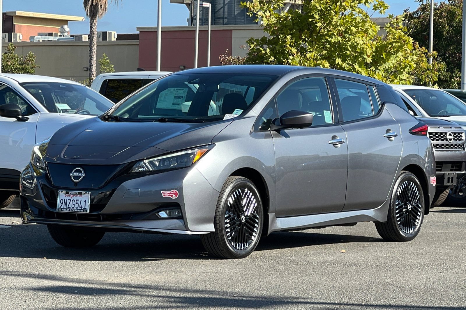 Certified 2024 Nissan Leaf SV Plus FWD image 8