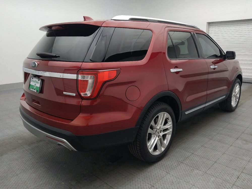 Used 2017 Ford Explorer Limited FWD image 9