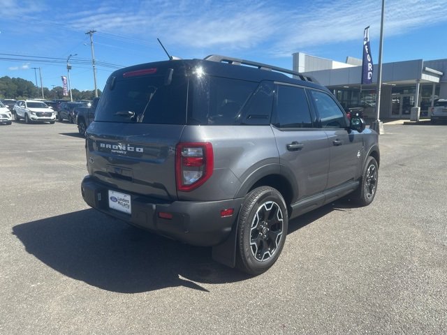 Used 2025 Ford Bronco Sport Outer Banks image 13