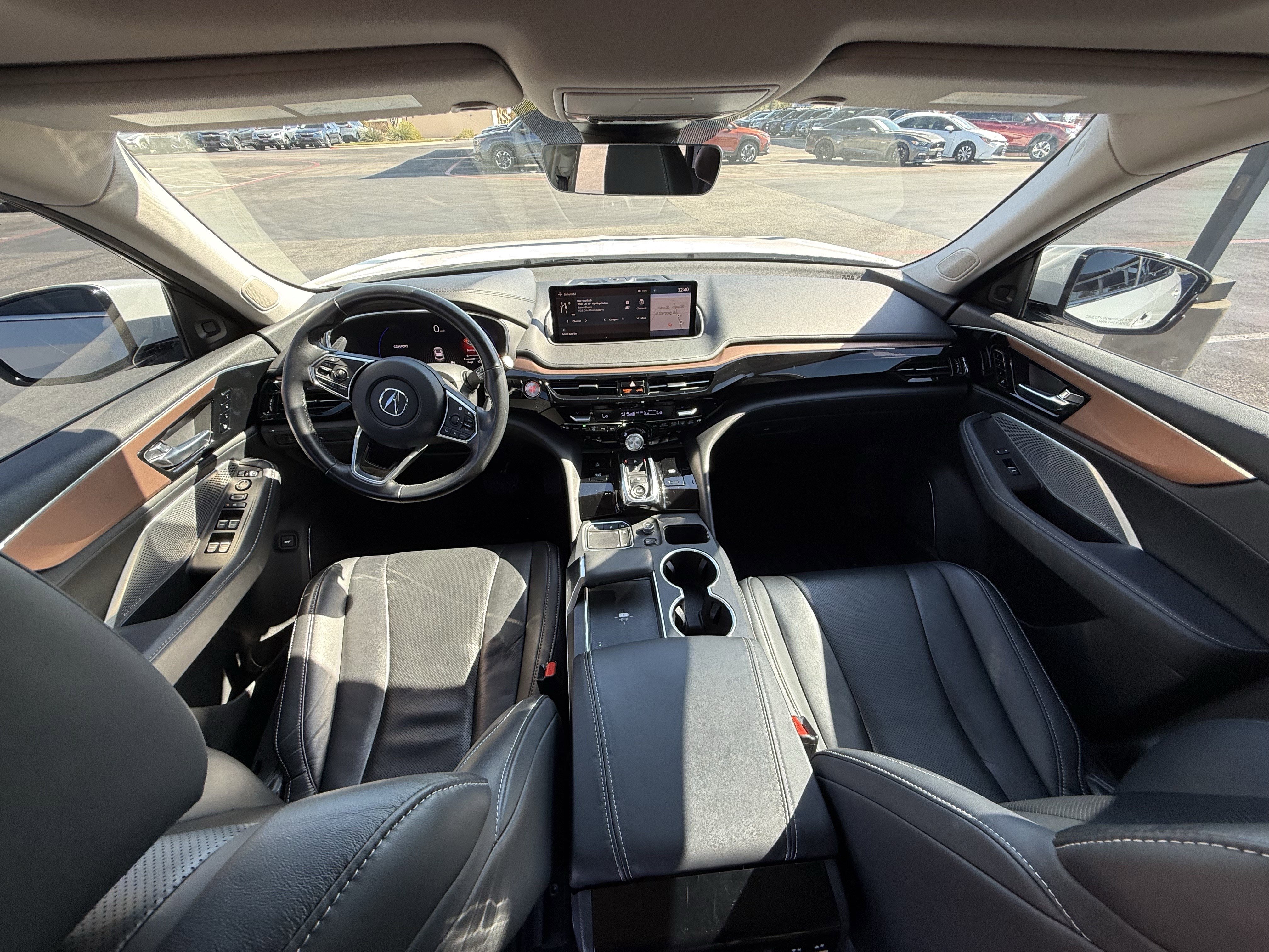 Used 2022 Acura MDX SH-AWD w/ Technology Package image 24