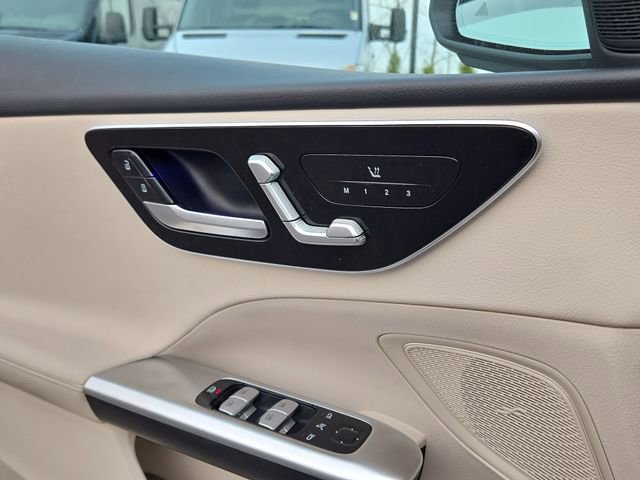 Certified 2023 Mercedes-Benz C 300 4MATIC Sedan image 21