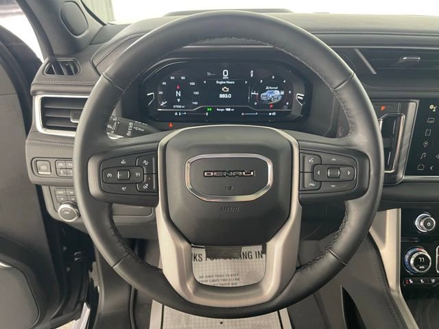 Used 2023 GMC Yukon Denali AWD/4WD image 37