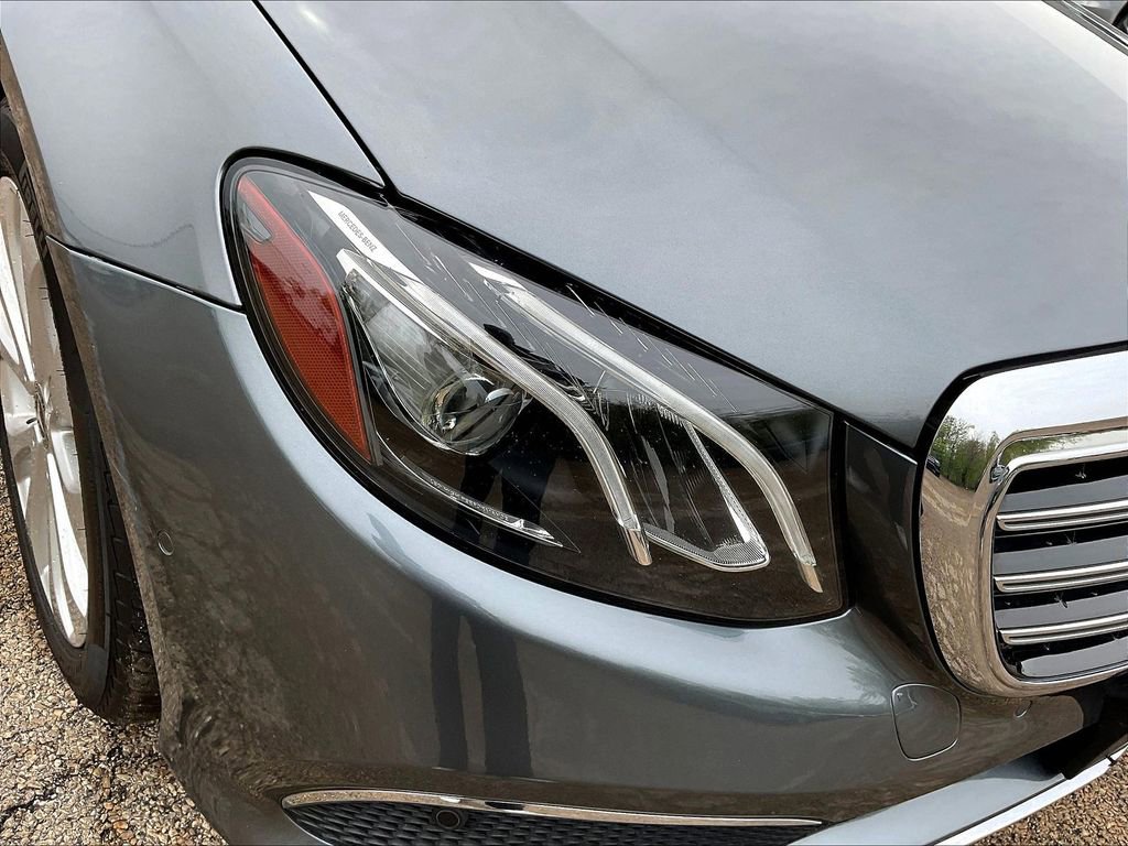 Used 2019 Mercedes-Benz E 450 4MATIC Wagon image 32