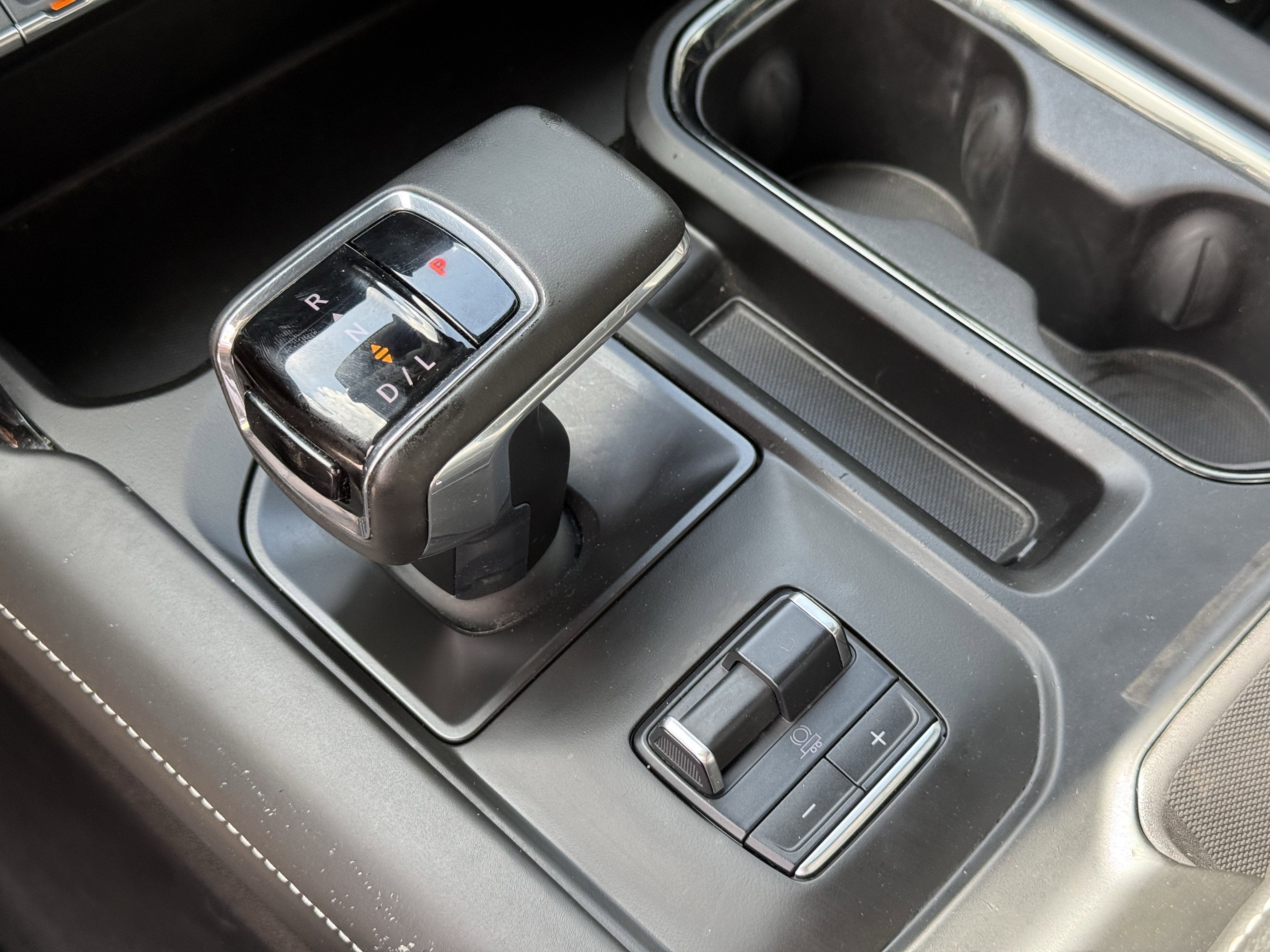 Used 2023 GMC Sierra 1500 AT4X image 22