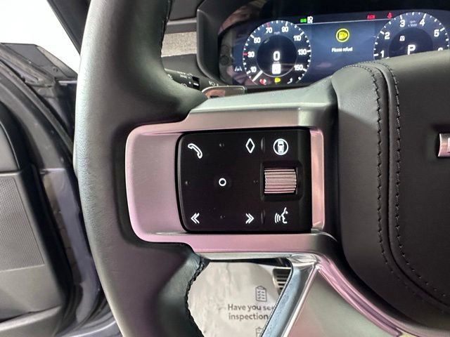 Used 2024 Land Rover Discovery Metropolitan Edition AWD/4WD image 25