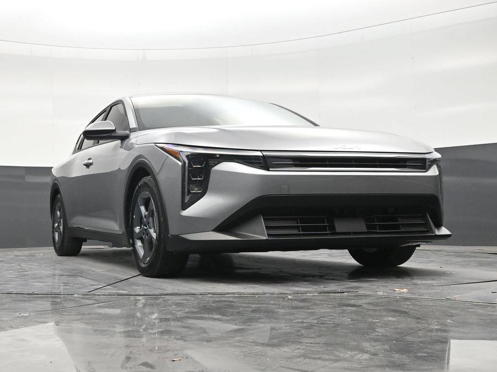 Used 2025 Kia K4 FWD image 26