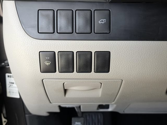 Used 2015 Toyota Highlander XLE FWD image 27