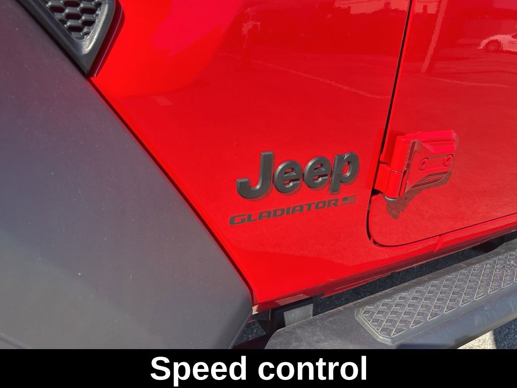 Certified 2024 Jeep Gladiator Sport image 19