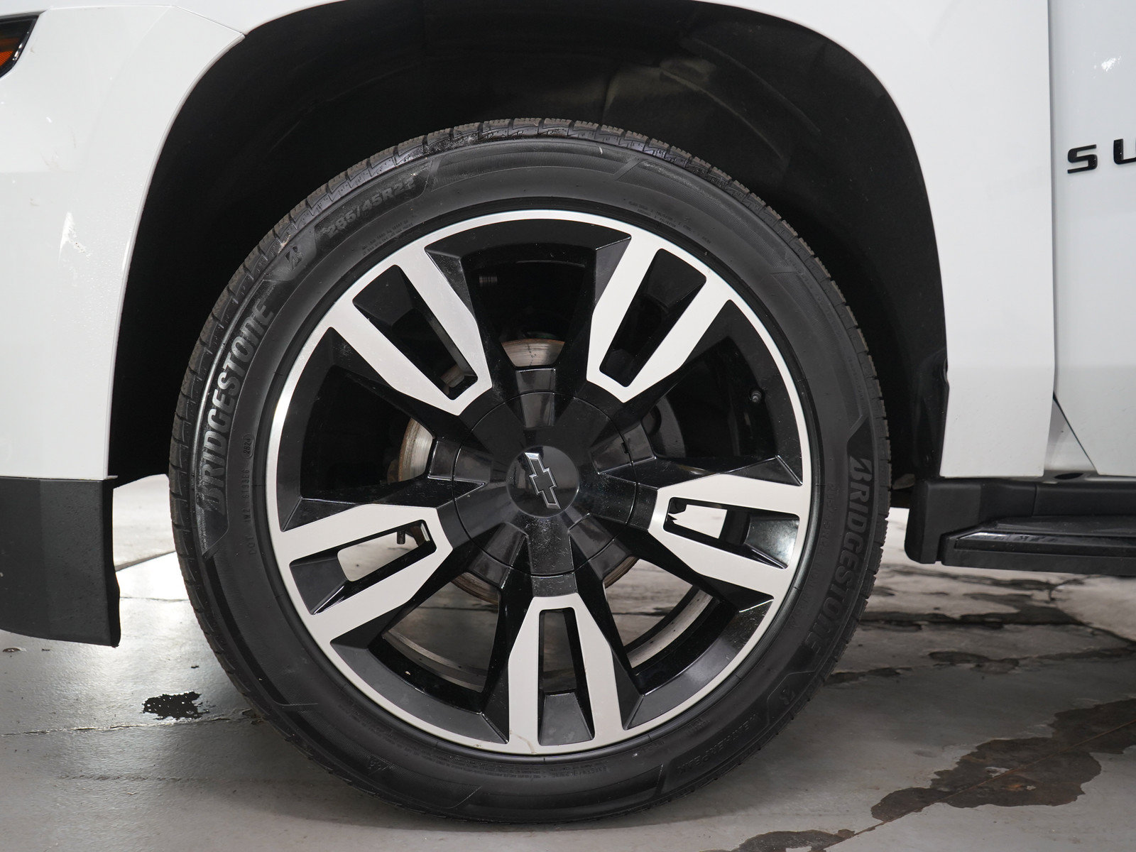 Used 2020 Chevrolet Suburban LT AWD/4WD image 36
