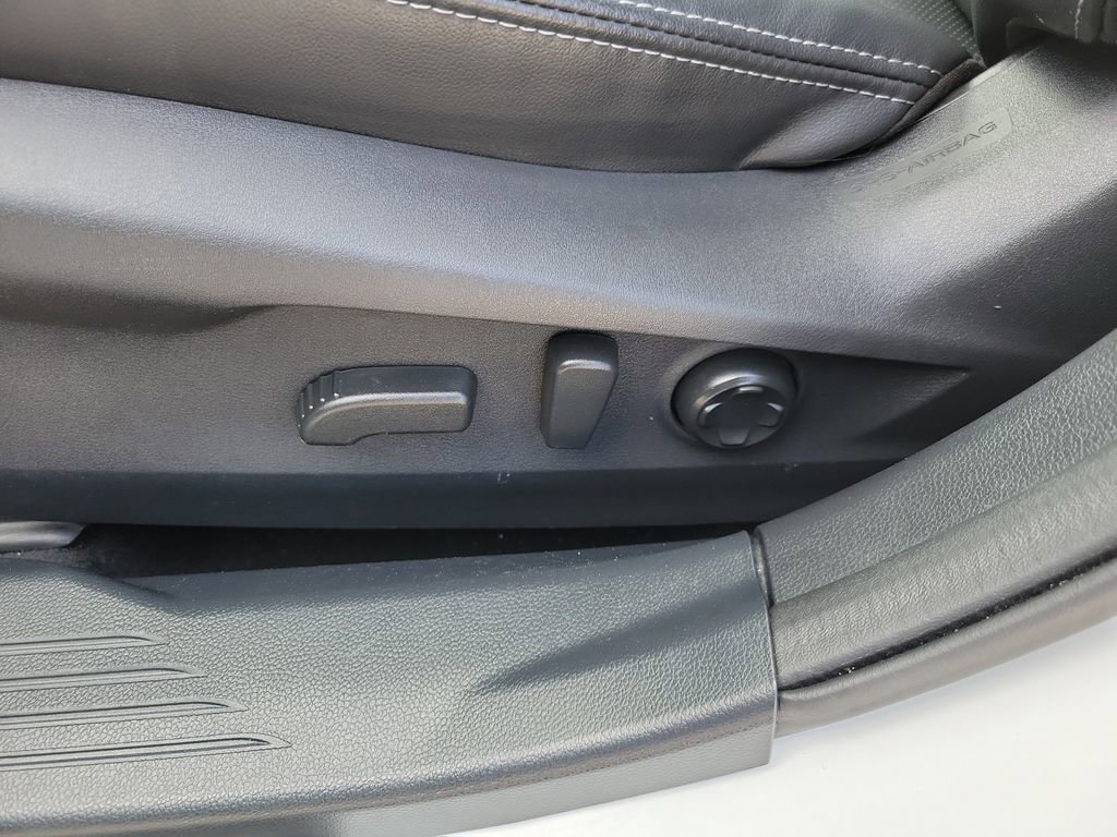 Used 2023 Subaru Outback Touring XT image 25