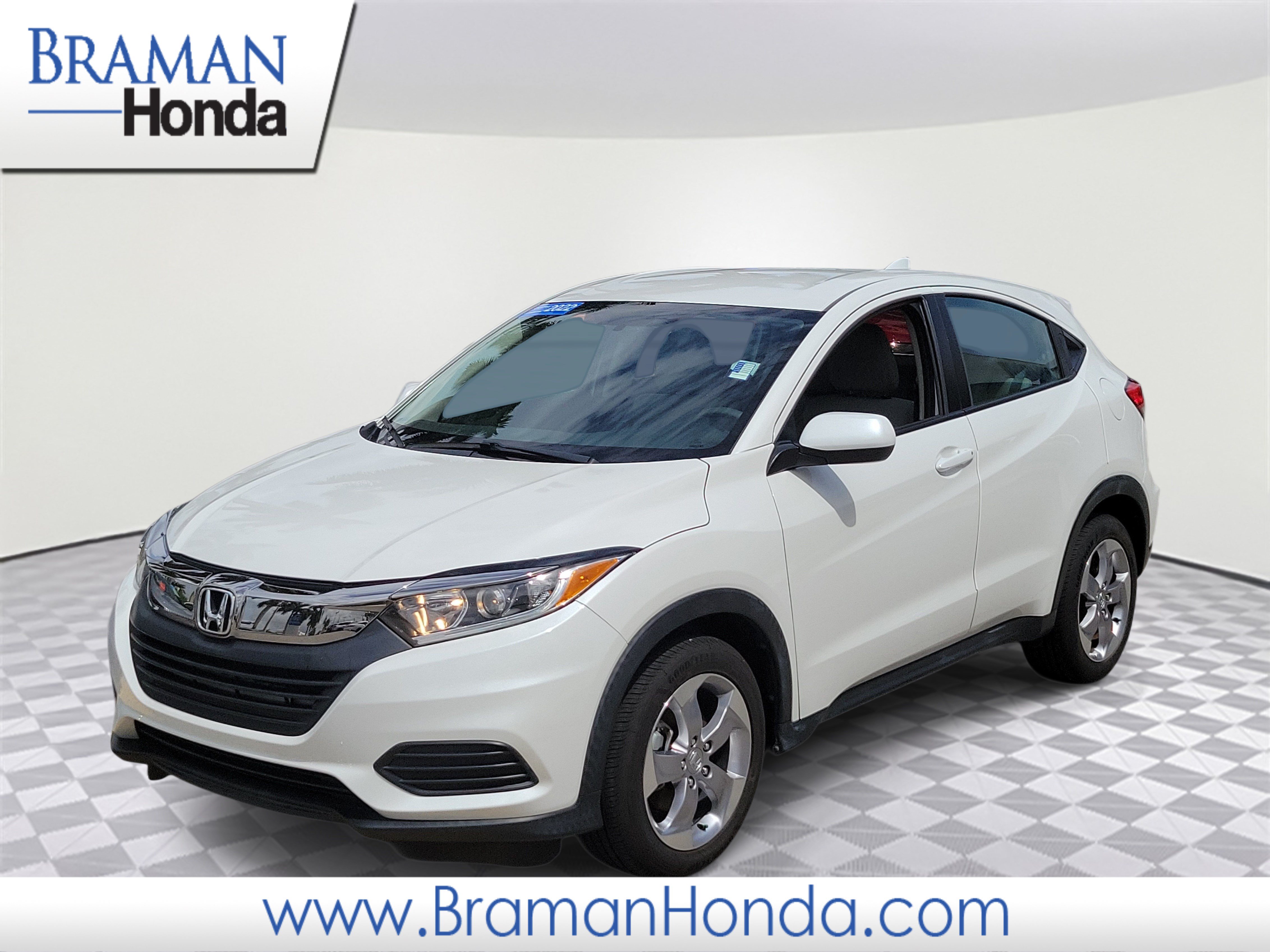 Certified 2022 Honda HR-V LX image 1