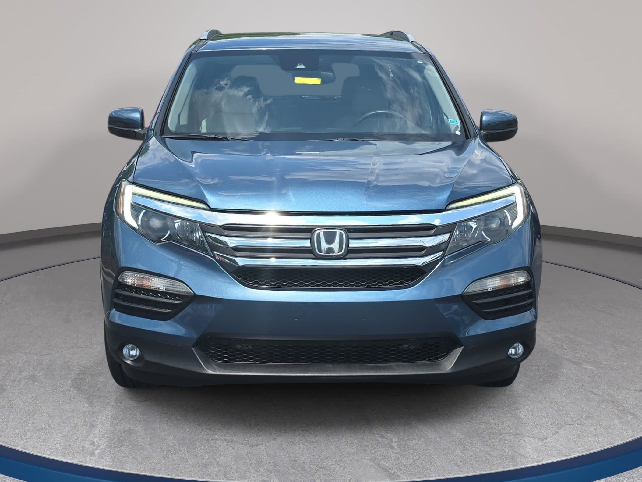 Used 2016 Honda Pilot EX image 2