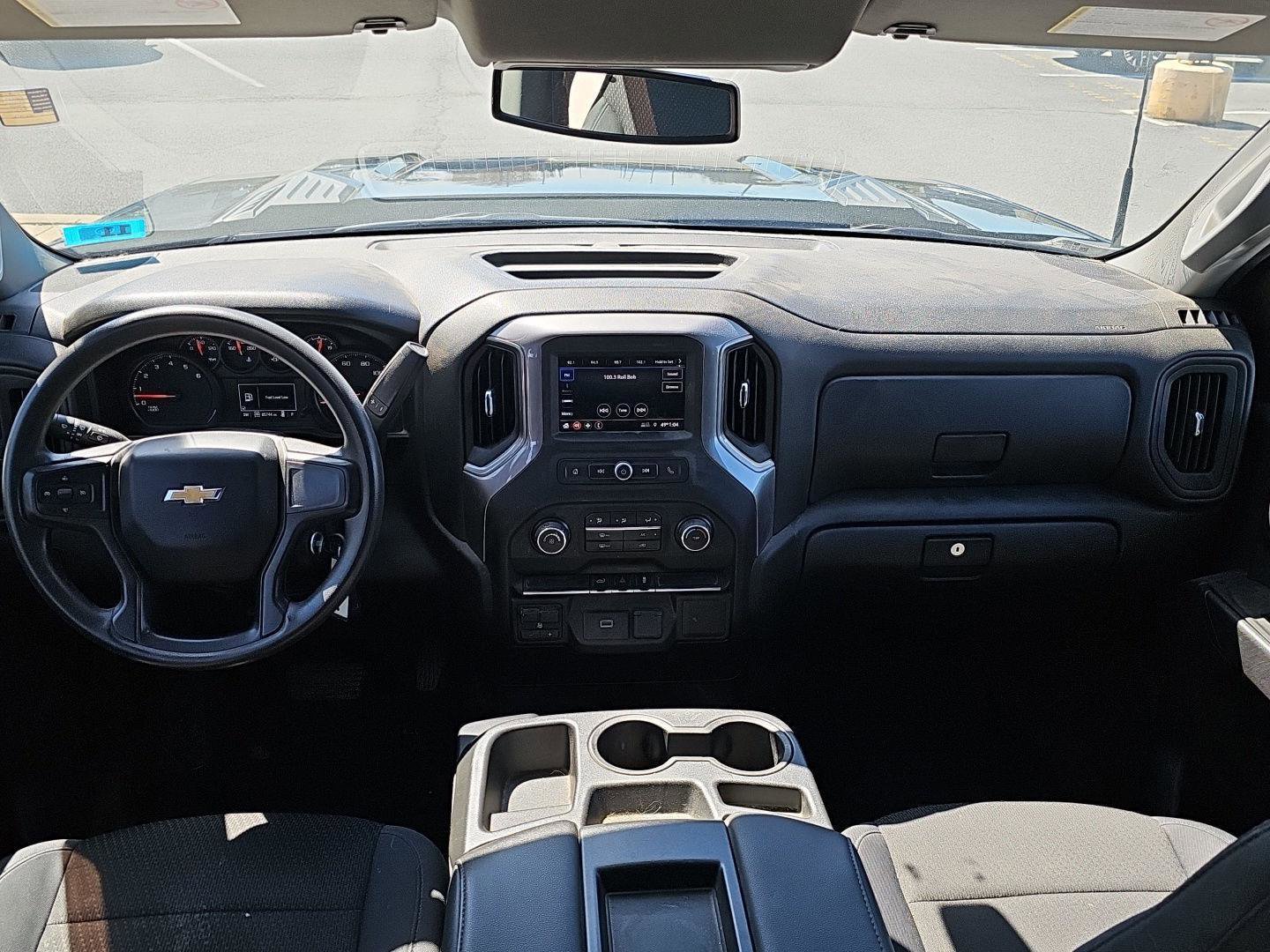 Used 2020 Chevrolet Silverado 2500 Custom w/ Custom Value Package image 8