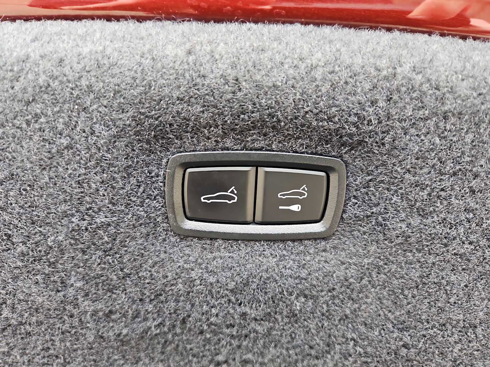 Certified 2021 Porsche Taycan 4S AWD/4WD image 35