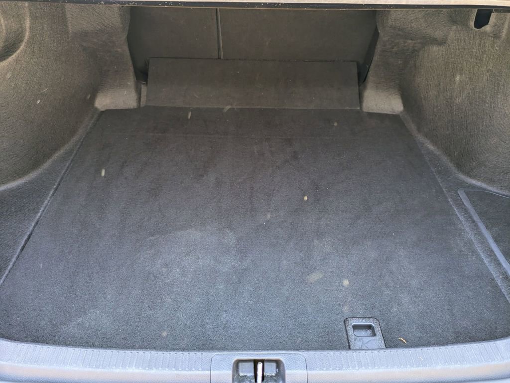 Used 2025 Toyota Camry LE image 29