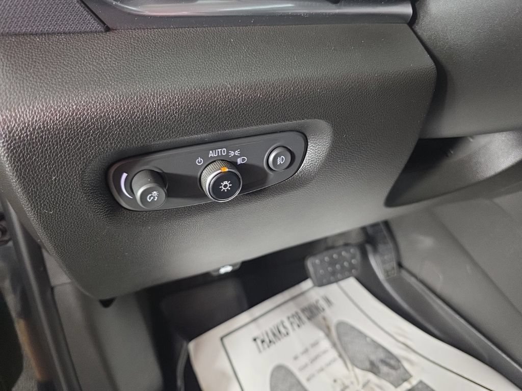 Used 2018 Chevrolet Traverse Premier AWD/4WD image 15