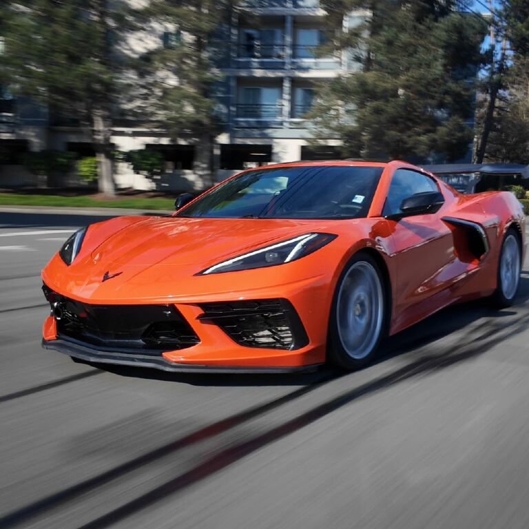 Used 2020 Chevrolet Corvette Stingray Premium Cpe w/ 3LT Preferred Equipment Group image 59