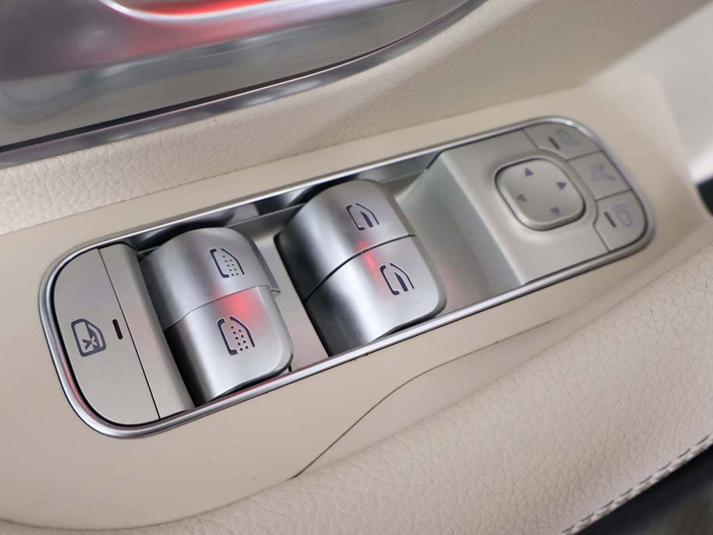 Used 2021 Mercedes-Benz GLS 450 GLS 450 image 48