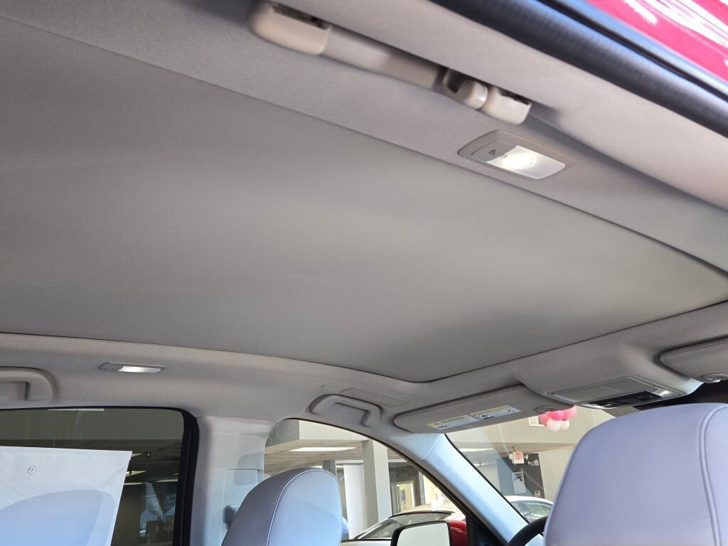 New 2025 Acura RDX w/ Technology Package image 11