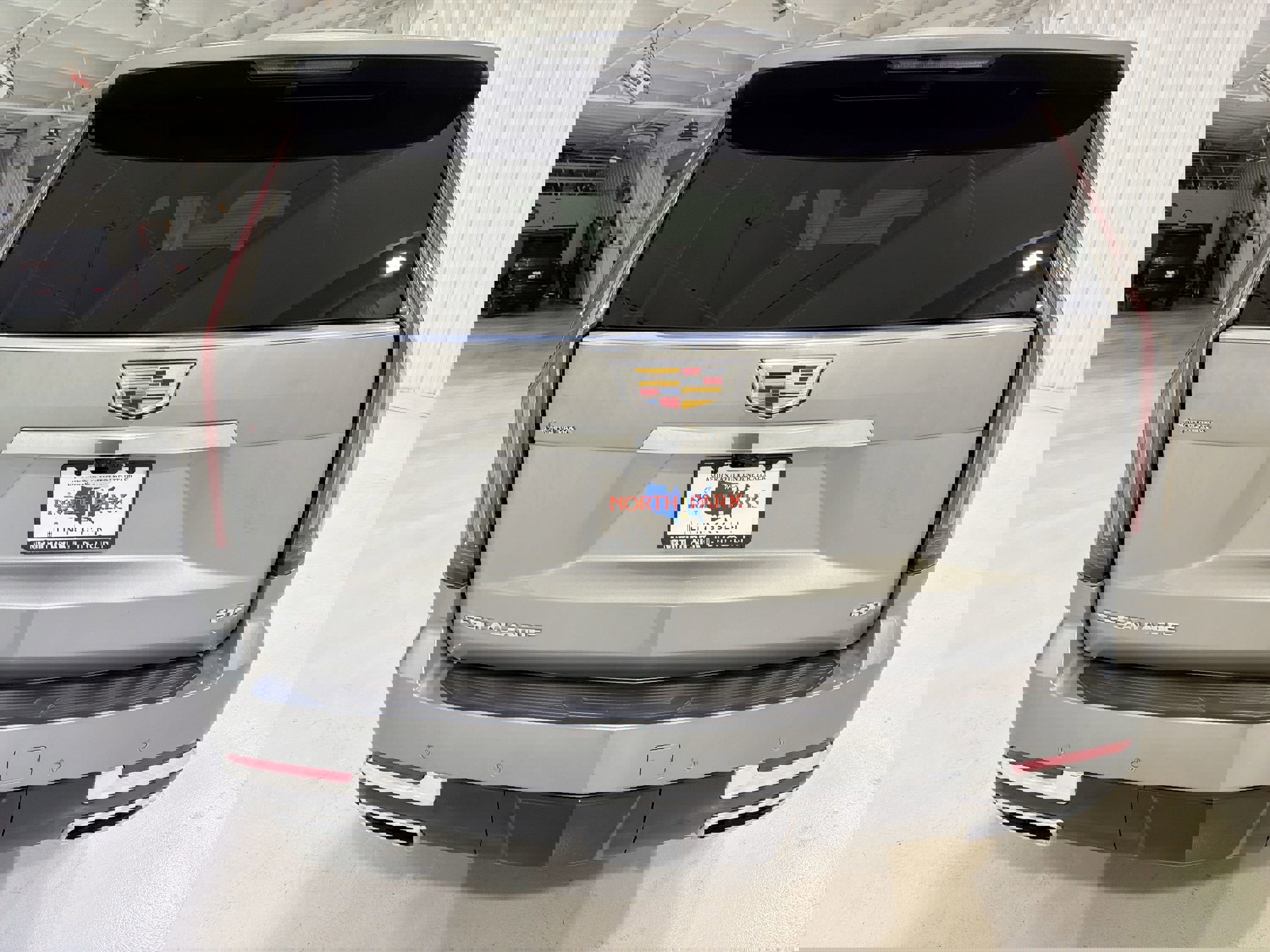 Used 2025 Cadillac Escalade Premium Luxury image 28