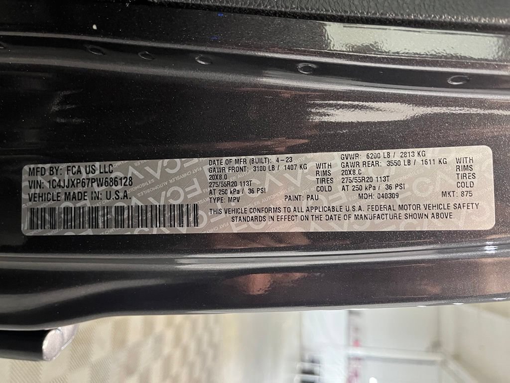 Used 2023 Jeep Wrangler Unlimited Sahara AWD/4WD image 23