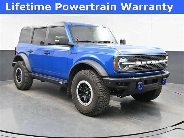 Used 2023 Ford Bronco Badlands image 2