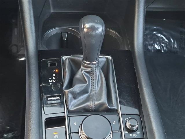 Used 2023 MAZDA MAZDA3 s FWD image 12