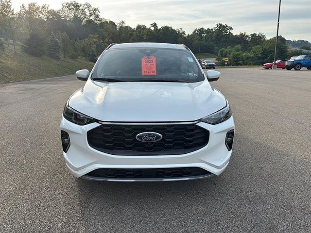 Certified 2023 Ford Escape ST-Line Elite w/ Premium Technology Package image 7