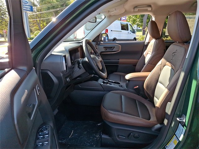 New 2025 Ford Bronco Sport Outer Banks image 5