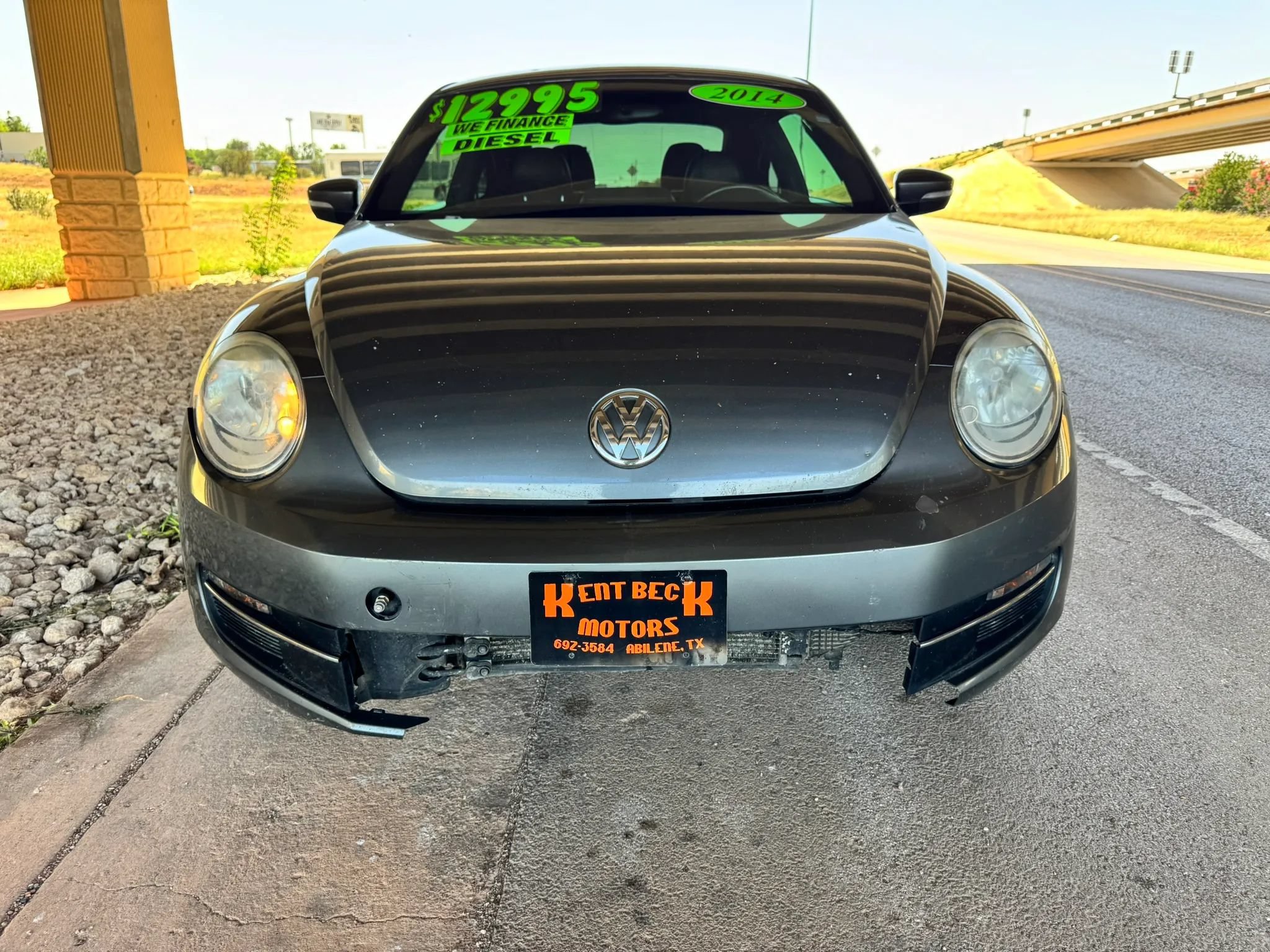 Used 2014 Volkswagen Beetle TDI FWD image 8