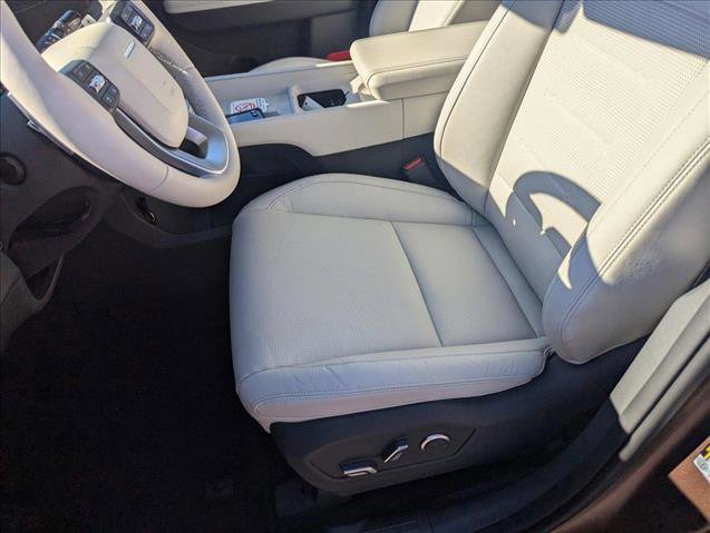 New 2025 Hyundai Santa Fe Limited image 4