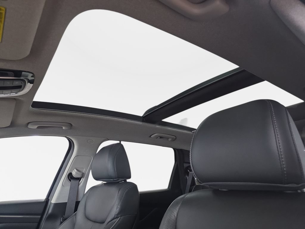 Used 2022 Hyundai Santa Fe Limited FWD image 29