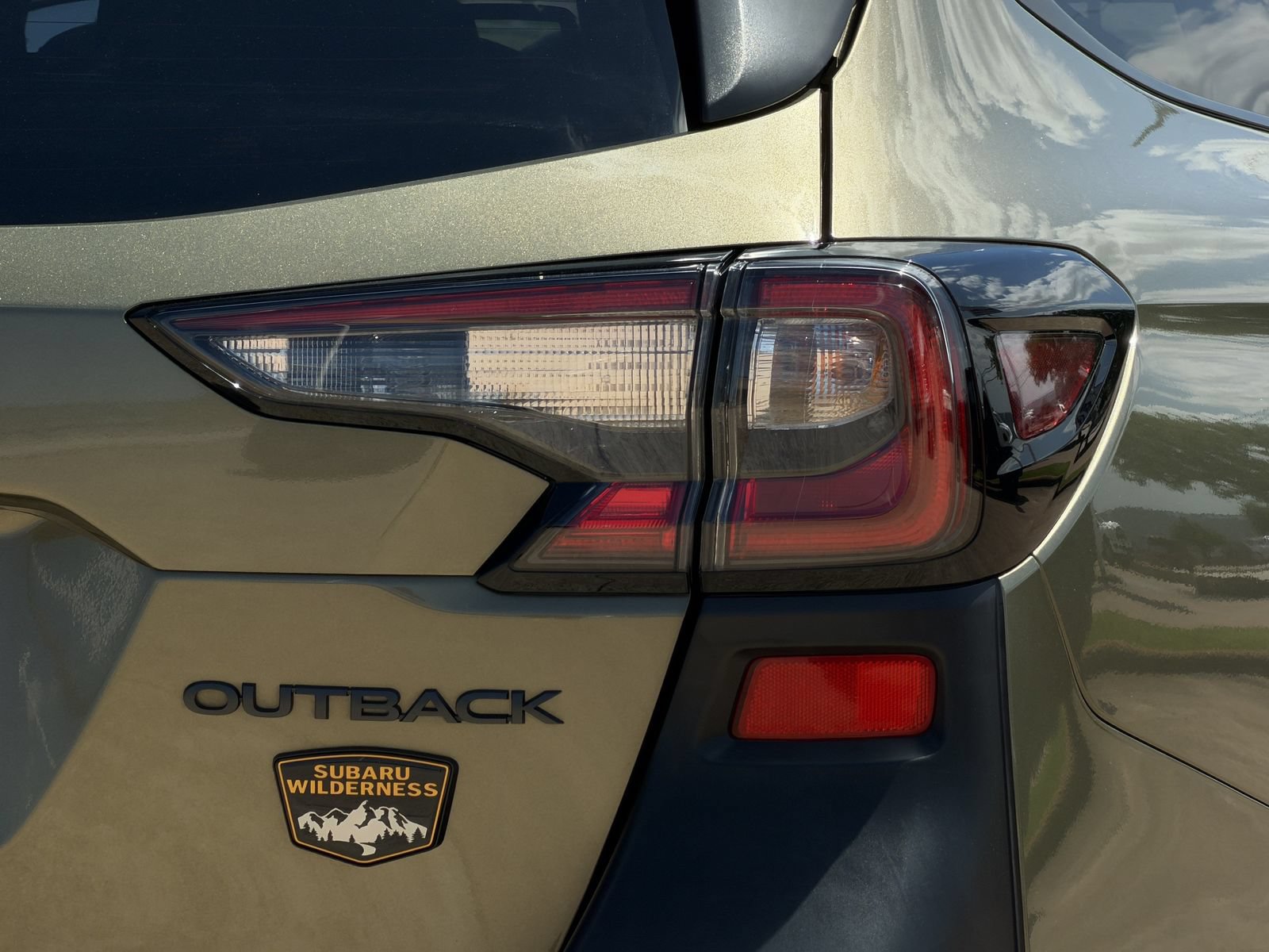 Used 2024 Subaru Outback Wilderness AWD/4WD image 13