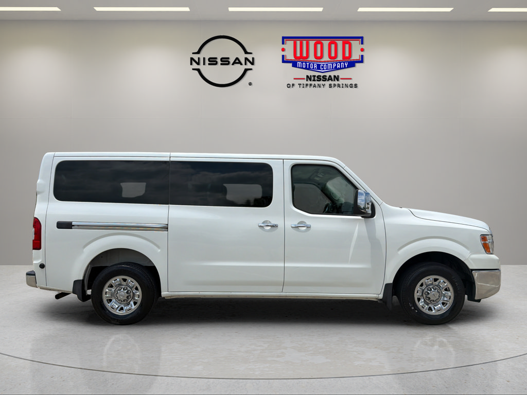 Used 2019 Nissan NV 3500 SL RWD image 2